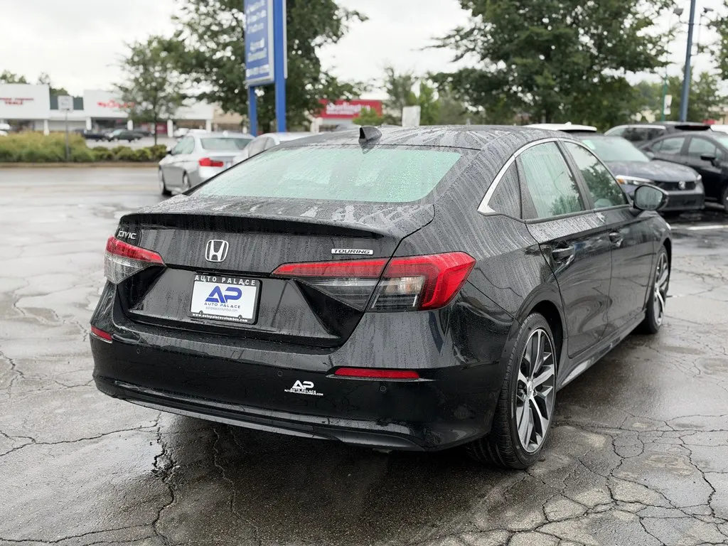 2024 Honda Civic Touring - Photo 6