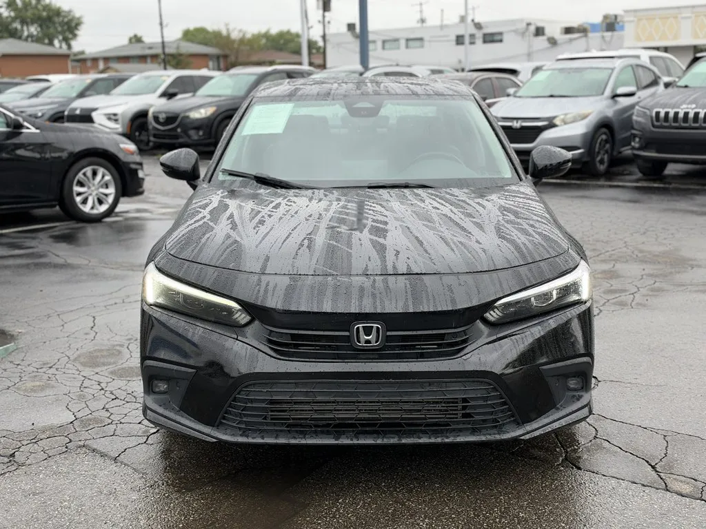 2024 Honda Civic Touring - Photo 2