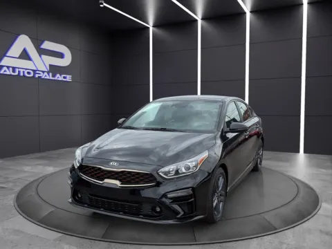 Black 2021 KIA FORTE GT LINE for sale in Columbus, OH
