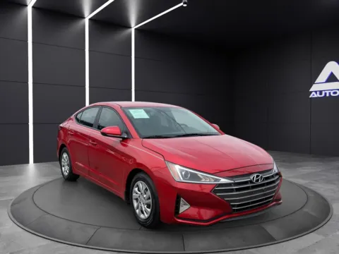 Another view of 2020 HYUNDAI ELANTRA SE for sale in Columbus, OH at Auto Palace