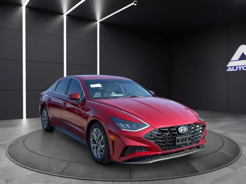 Another view of 2023 HYUNDAI SONATA SEL KBB VALUE 18K WOW for sale in Columbus, OH at Auto Palace