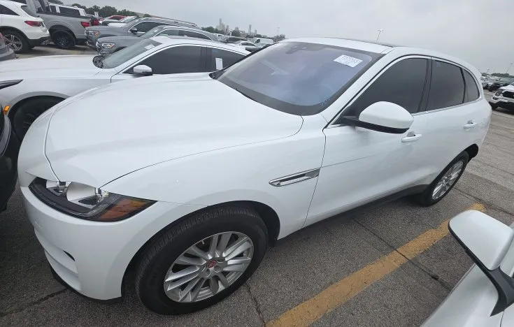 White 2020 JAGUAR F-PACE PRESTIGE for sale in Columbus, OH
