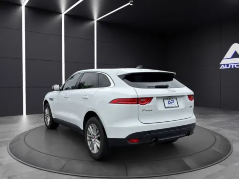 More photos of 2020 JAGUAR F-PACE PRESTIGE at Auto Palace, OH