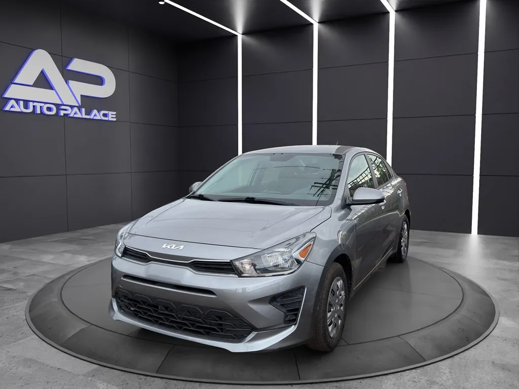 Silver 2022 KIA RIO LX for sale in Columbus, OH