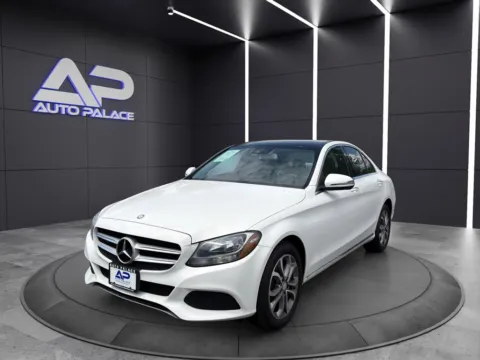 White 2016 MERCEDES-BENZ C-CLASS C300 4MATIC for sale in Columbus, OH