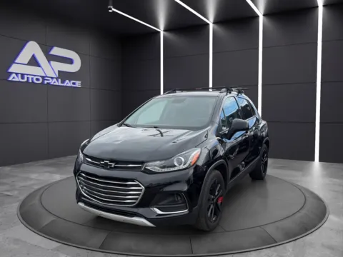 Black 2018 CHEVROLET TRAX 1LT for sale in Columbus, OH