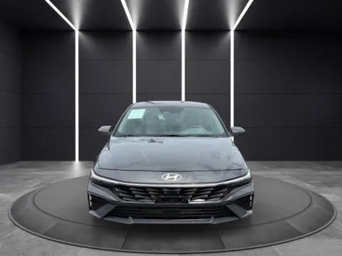 Photos of 2024 HYUNDAI ELANTRA SEL KBB VALUE $18,750 WOW for sale in Columbus, OH at Auto Palace