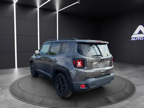 More photos of 2018 JEEP RENEGADE LATITUDE at Auto Palace, OH