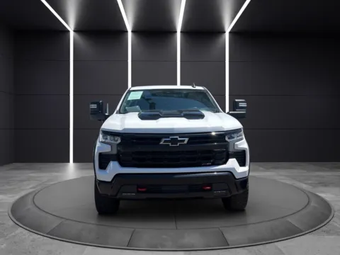 Photos of 2022 CHEVROLET SILVERADO 1500 LT TRAIL BOSS for sale in Columbus, OH at Auto Palace