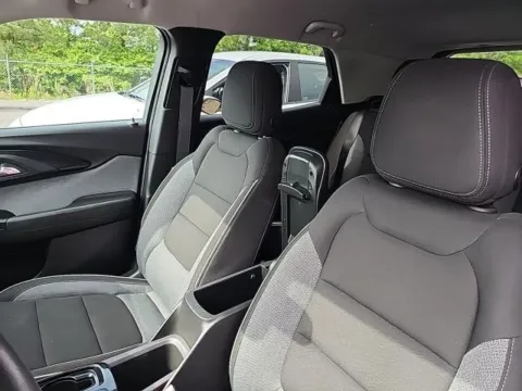 More photos of 2023 CHEVROLET TRAILBLAZER LT at Auto Palace, OH