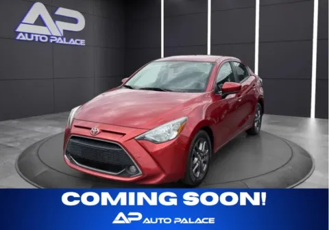 Red 2019 TOYOTA YARIS LE KBB VALUE 11K WOW for sale in Columbus, OH