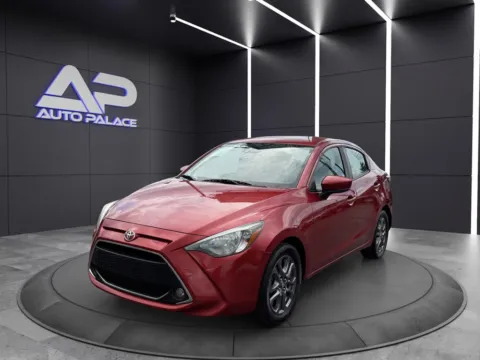 Red 2019 TOYOTA YARIS LE KBB VALUE 11K WOW for sale in Columbus, OH