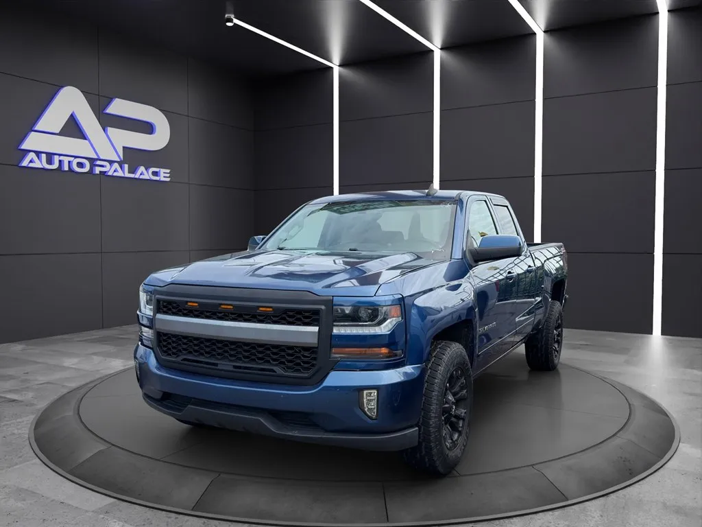 Blue 2017 CHEVROLET SILVERADO 1500 LT for sale in Columbus, OH