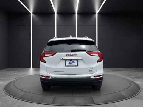 More photos of 2022 GMC TERRAIN SLT LOWEST PRICE AROUND at Auto Palace, OH