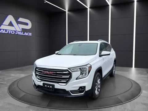 White 2022 GMC TERRAIN SLT for sale in Columbus, OH