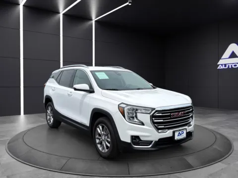 Another view of 2022 GMC TERRAIN SLT LOWEST PRICE AROUND for sale in Columbus, OH at Auto Palace