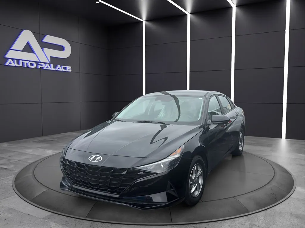 2021 Hyundai Elantra 2.0 SE IVT SULEV's photo