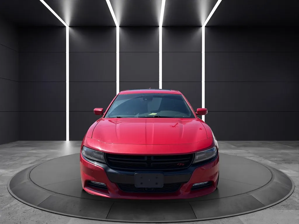 2015 Dodge Charger R/T's photo