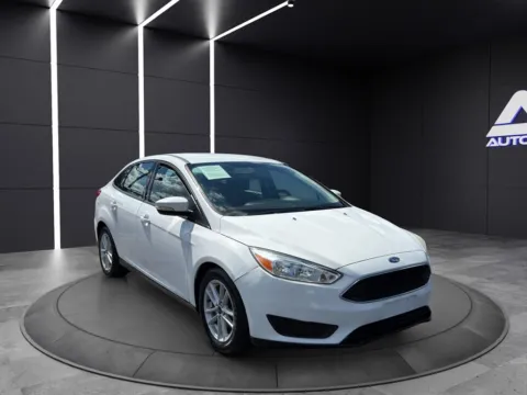 Another view of 2017 FORD FOCUS SE FULLY SERVICED VERY CLEAN for sale in Columbus, OH at Auto Palace