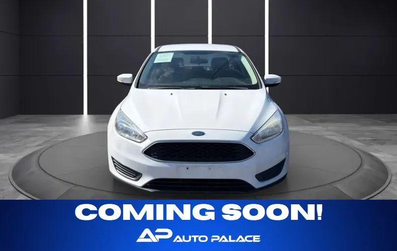 White 2017 FORD FOCUS SE for sale in Columbus, OH