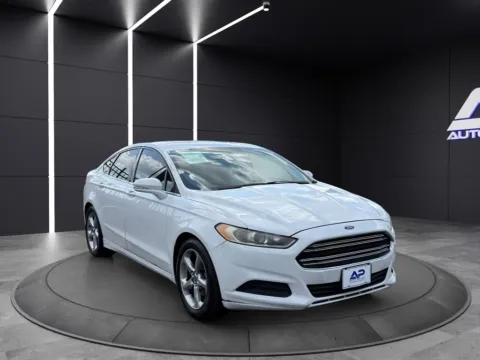 Another view of 2014 FORD FUSION SE GREAT PRICE GAS SAVER for sale in Columbus, OH at Auto Palace