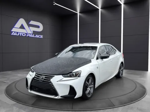 White 2017 LEXUS IS 300 for sale in Columbus, OH