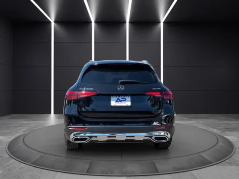 More photos of 2023 MERCEDES-BENZ GLC 300 4MATIC at Auto Palace, OH