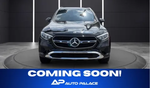 Black 2023 MERCEDES-BENZ GLC 300 4MATIC for sale in Columbus, OH