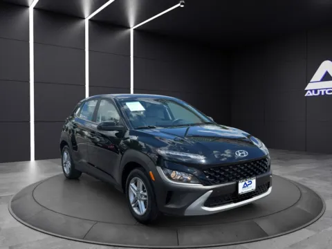 Another view of 2023 HYUNDAI KONA SE for sale in Columbus, OH at Auto Palace