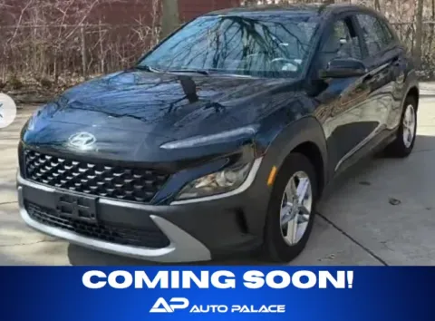 Black 2023 HYUNDAI KONA SE for sale in Columbus, OH