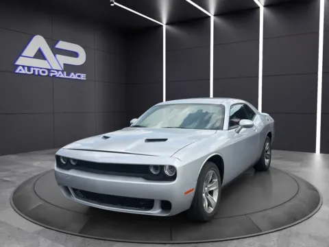 Silver 2021 DODGE CHALLENGER SXT for sale in Columbus, OH