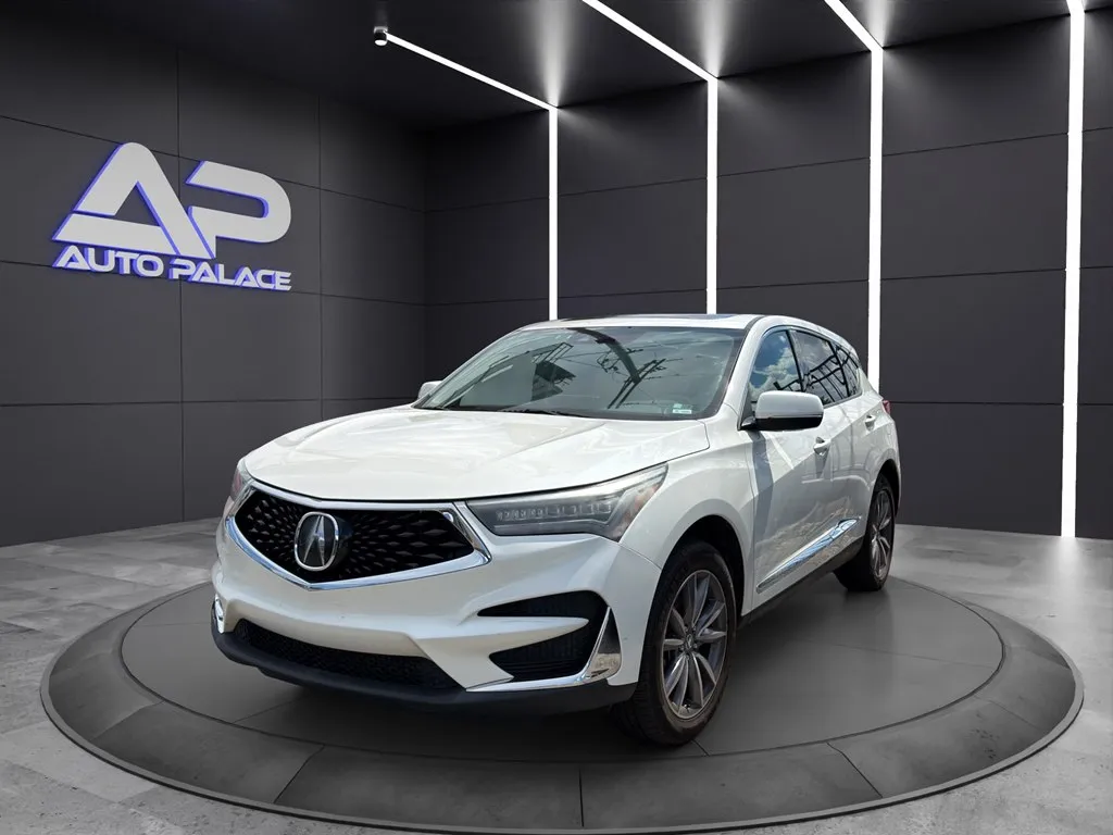 White 2019 ACURA RDX TECHNOLOGY for sale in Columbus, OH