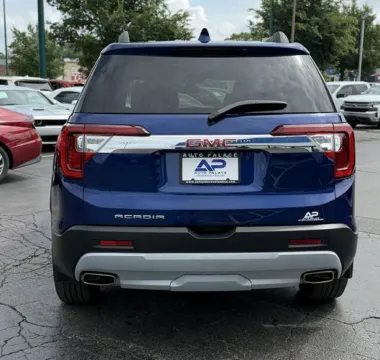 More photos of 2023 GMC ACADIA SLT ONLY 23K MILES 3RD ROW at Auto Palace, OH