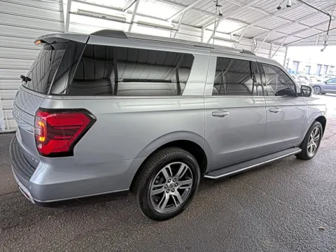 Photos of 2022 FORD EXPEDITION MAX LIMITED for sale in Columbus, OH at Auto Palace