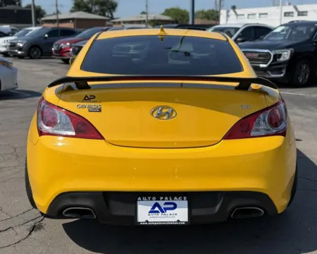 More photos of 2011 HYUNDAI GENESIS COUPE 3.8L LOWEST MILES AROUND SHARP at Auto Palace, OH