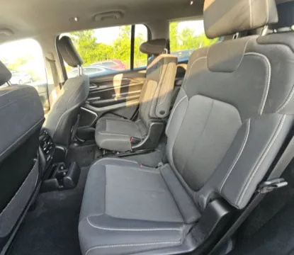 More photos of 2022 JEEP GRAND CHEROKEE L LAREDO at Auto Palace, OH