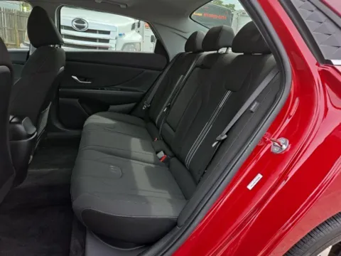 More photos of 2025 HYUNDAI ELANTRA SEL at Auto Palace, OH