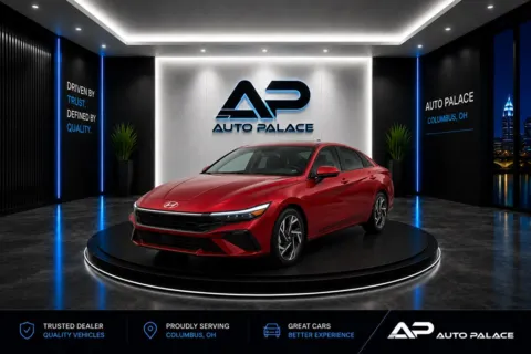 Red 2025 HYUNDAI ELANTRA SEL for sale in Columbus, OH