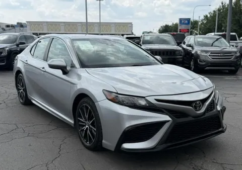 Another view of 2021 TOYOTA CAMRY SE for sale in Columbus, OH at Auto Palace