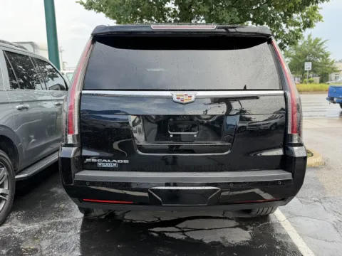 More photos of 2020 CADILLAC ESCALADE LUXURY CLEAN CARFAX 4X4 at Auto Palace, OH
