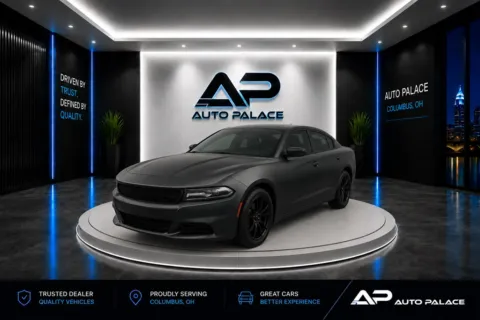 Black 2015 DODGE CHARGER SXT for sale in Columbus, OH