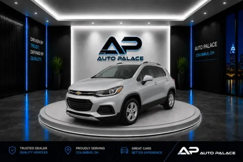 Silver 2022 CHEVROLET TRAX 1LT for sale in Columbus, OH