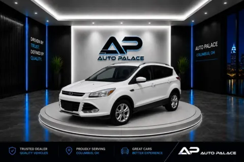 White 2017 FORD ESCAPE SE for sale in Columbus, OH