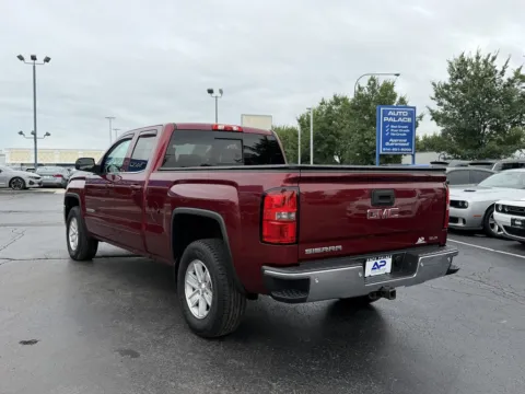 More photos of 2017 GMC SIERRA 1500 SLE 4X4 V8 GREAT VALUE at Auto Palace, OH