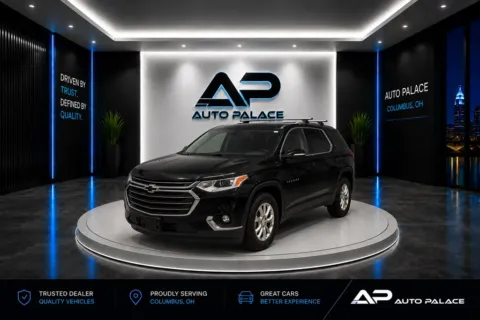Black 2018 CHEVROLET TRAVERSE LT for sale in Columbus, OH