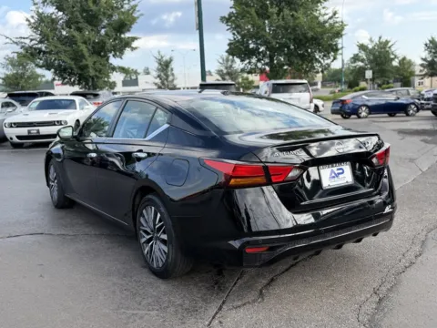 More photos of 2023 NISSAN ALTIMA SV GAS SAVER, GREAT PRICE at Auto Palace, OH