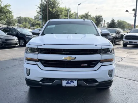 Photos of 2017 CHEVROLET SILVERADO 1500 LT 4X4 V8 GREAT VALUE for sale in Columbus, OH at Auto Palace