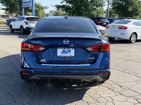 More photos of 2022 NISSAN ALTIMA SR MILES GAS SAVER GREAT VALUE at Auto Palace, OH