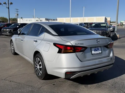 More photos of 2025 NISSAN ALTIMA S ONLY 6K MI GREAT PRICE at Auto Palace, OH