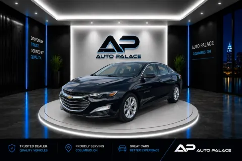Black 2024 CHEVROLET MALIBU LT for sale in Columbus, OH